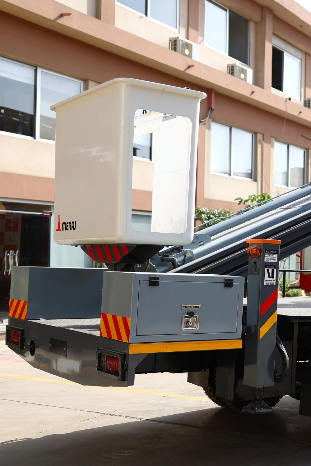 Meraj Bucket Platform equipment detail